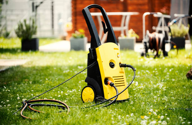 Best Pool Deck Cleaning  in Medford, WI